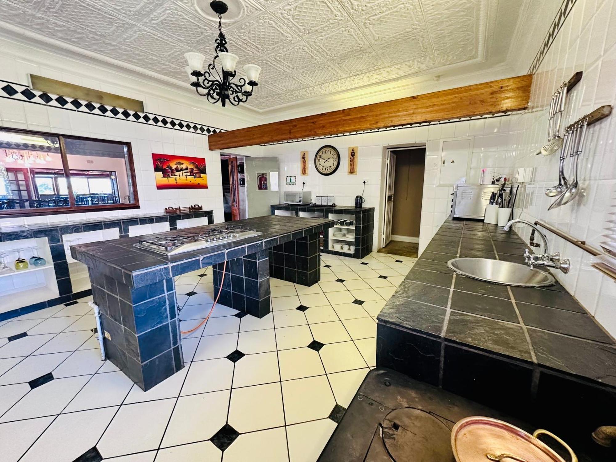 סאבי 49Onmain Self Catering Holiday Home מראה חיצוני תמונה